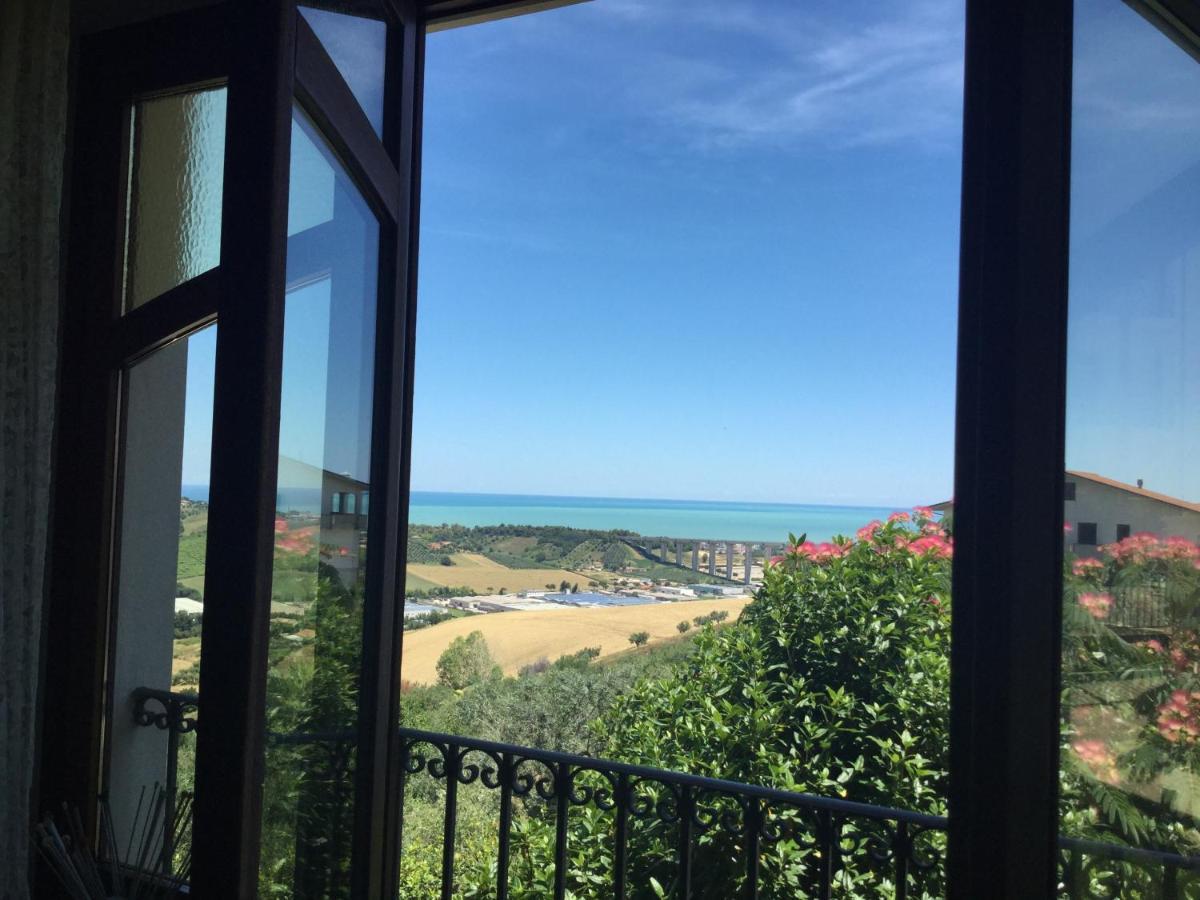 Ellebi B&B Montone  Exteriér fotografie