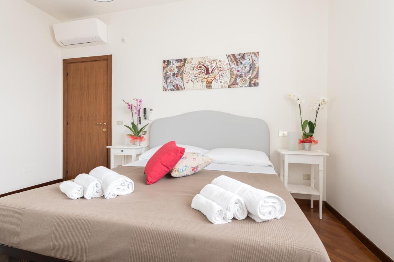 Ellebi B&B Montone  Exteriér fotografie